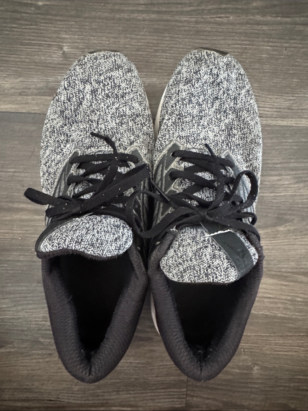 Mizuno Gray and Black Knit Running Shoes